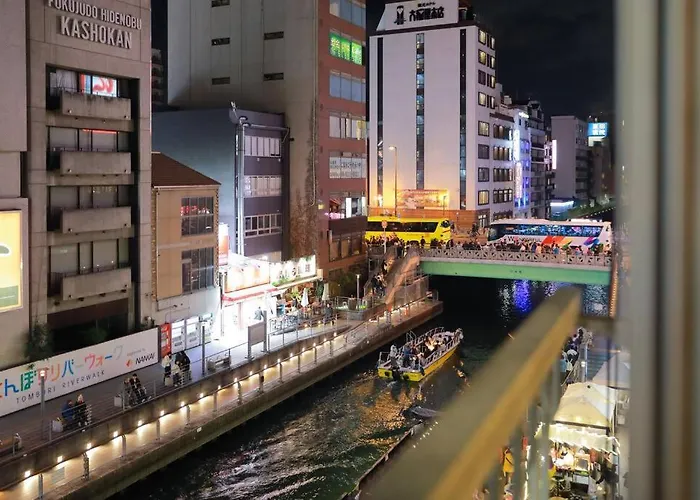 道頓堀民泊31＆Mini浮世絵美術館、道頓堀心斎橋真ん中、家族旅行、Family Trip Osaka